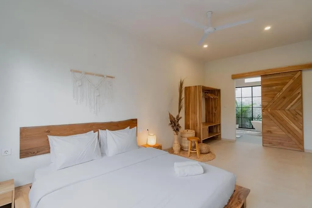 Melasti Breeze Brand-New 1-Bedroom Villa Uluwatu  0*, Uluwatu (Bali)